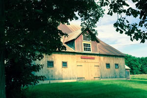 Island-Arts-Barn-in-2014